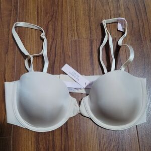 Victoria's Secret Cream Bra